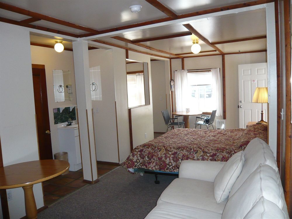 Stevens Pass Motel Gold Bar Экстерьер фото